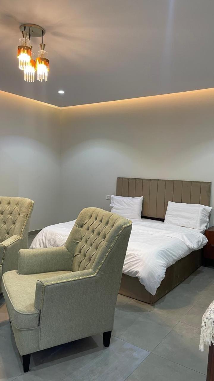 منتجع إستكنان The Quite 2 Apartment Al Ula Luaran gambar